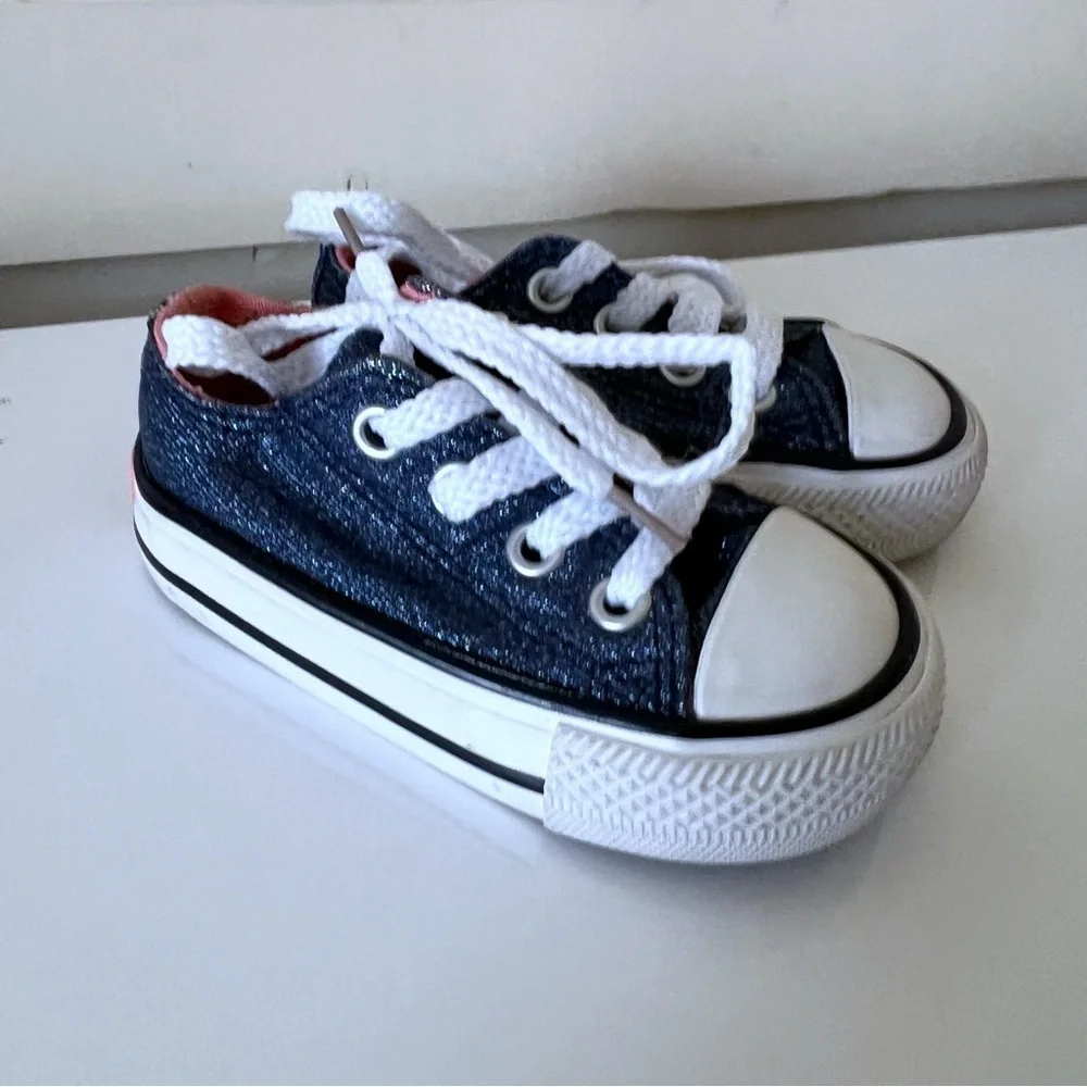 Converse Chuck Taylor All Star Low Top Blue Glitter Shoes Baby Infant Girl SZ 3